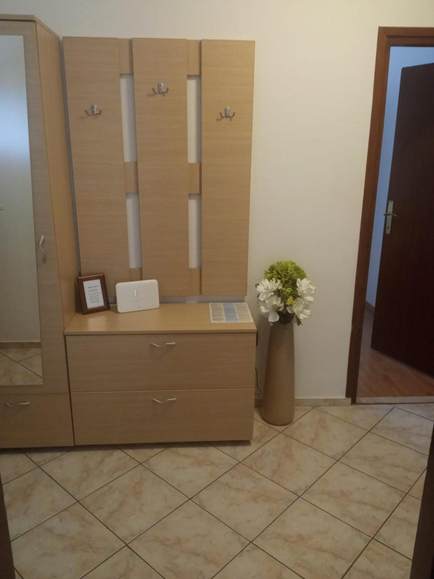 Apartment Plitvice Starigrad Paklenica Buitenkant foto
